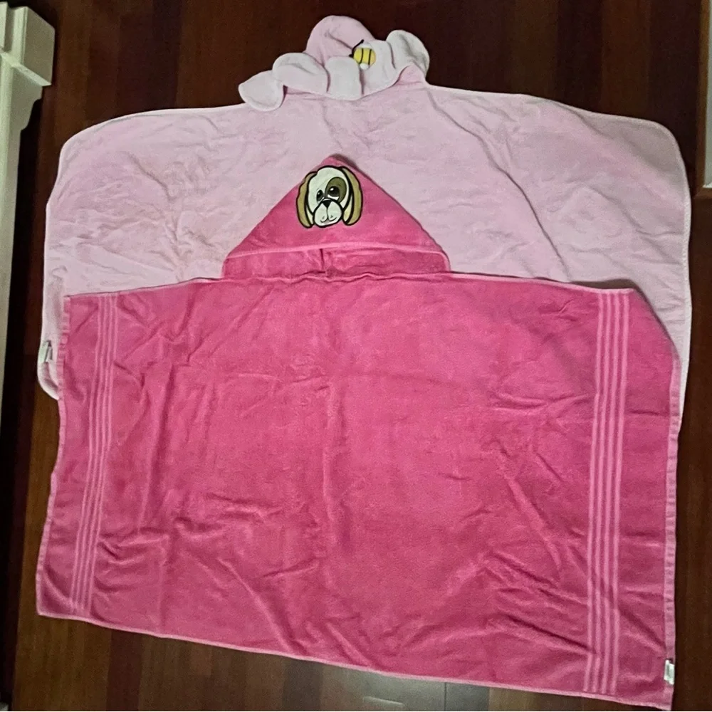 2 Hooded Towels Pink Flower Bee & Puppy Dog Bath Beach Girls Pottery Barn